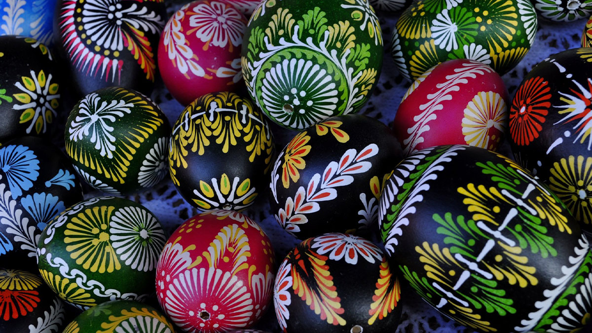 Pisanki egg coloring at Winona County History Center